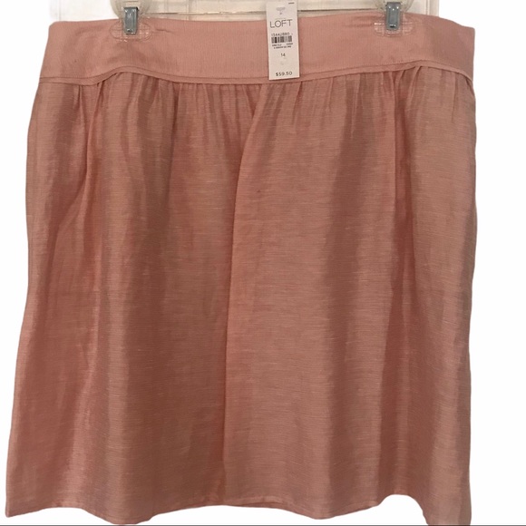 LOFT peach mini skirt - Picture 2 of 4